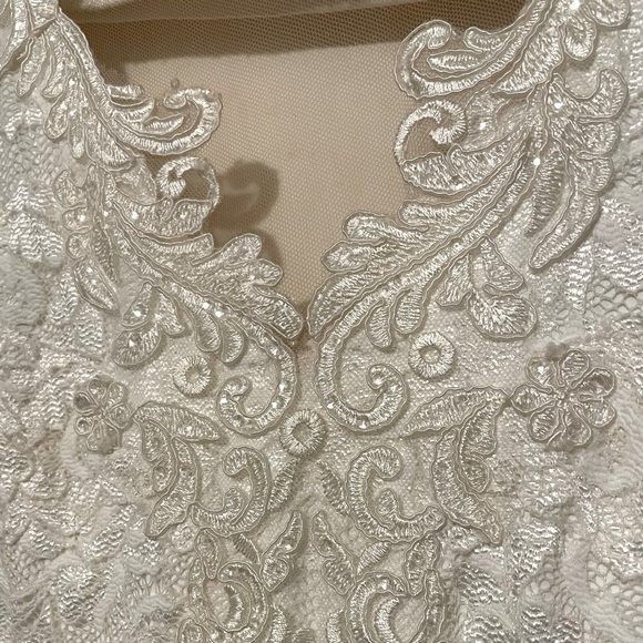 Olvis Olga Yermoloff Lace Mermaid Wedding Gown 4236 - Picture 8 of 16
